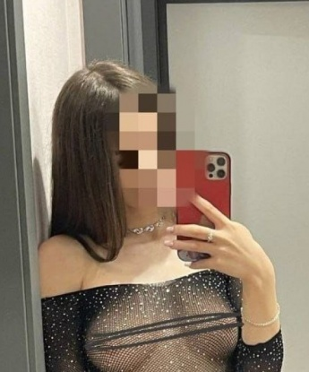 Со мной ты сможешь погрузиться в мир наслаждений и страсти. Я готова предложить тебе широкий спектр услуг, чтобы твое время со мной было незабываемым. Обнаженные фото в моем профиле дадут тебе маленькое представление о том, чего ты можешь ожидать. Мой опыт и талант позволяют мне удовлетворить твои самые сокровенные желания. Возможно, ты уже слышал о моих ошеломительных отзывах от предыдущих клиентов. Жду тебя в Москве, чтобы воплотить все твои фантазии в реальность. 💋💫 Оленька